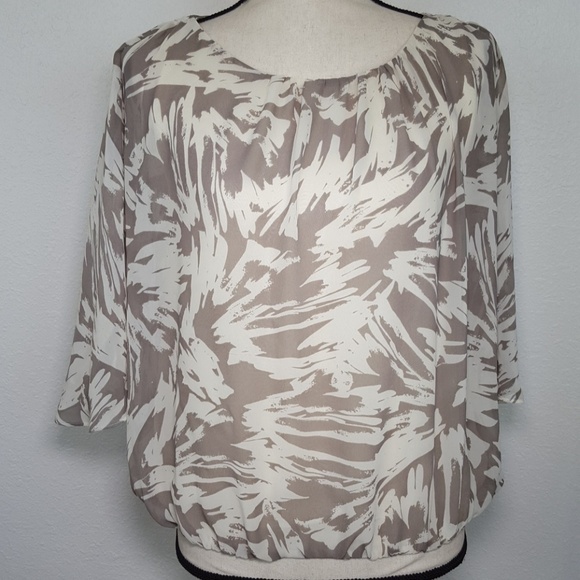 VINCE CAMUTO Poncho-Style Top, Size XS - Picture 1 of 6